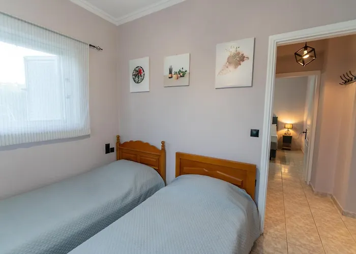 La Nostra Casa 2 *