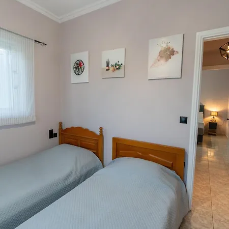 La Nostra Casa 2 *